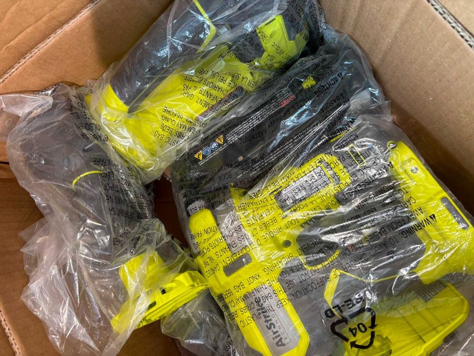 Ryobi PCL2200K3N Zestaw 12 Narzędzi 18V ONE+ 3 Akumulatory Ładowarka Torby