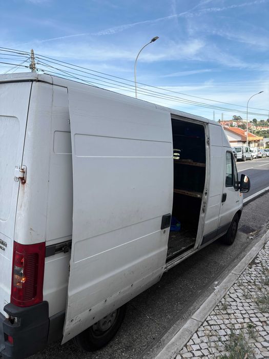 Furgão motor recuperado