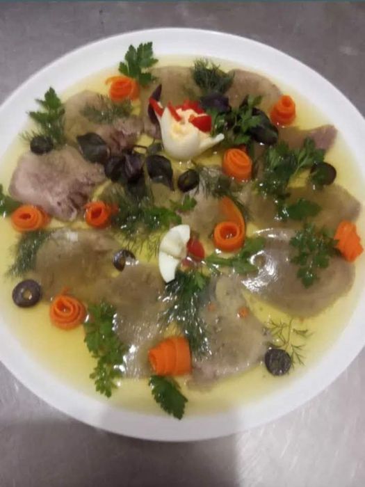 Банкети, в кафе ,на Лісовому масиві.Готові страви на виніс.Доставка.