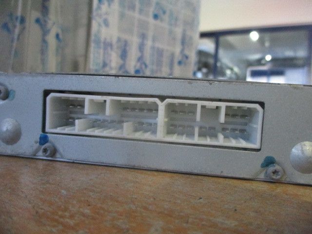Amplificador de colunas DODGE Caliber