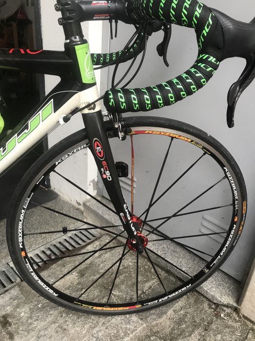 Bicicleta Estrada Fuji Team Pro