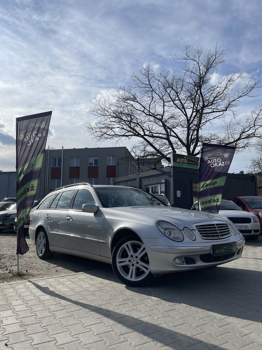 Mercedes E220 /2.2CDI// 6 biegów// skóry// opłaty na ROK