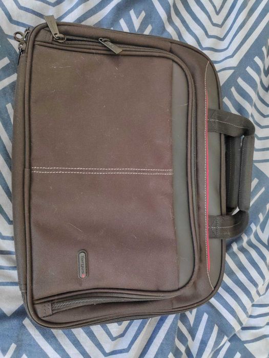 Torba na laptopa komputer Targus czarna nowa plecak na ramię apple mac