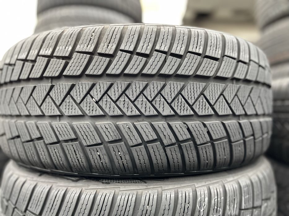 225/45/R18 (Зима) Vredestein