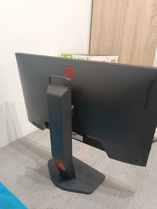 Monitor BenQ XL2546K 240hz