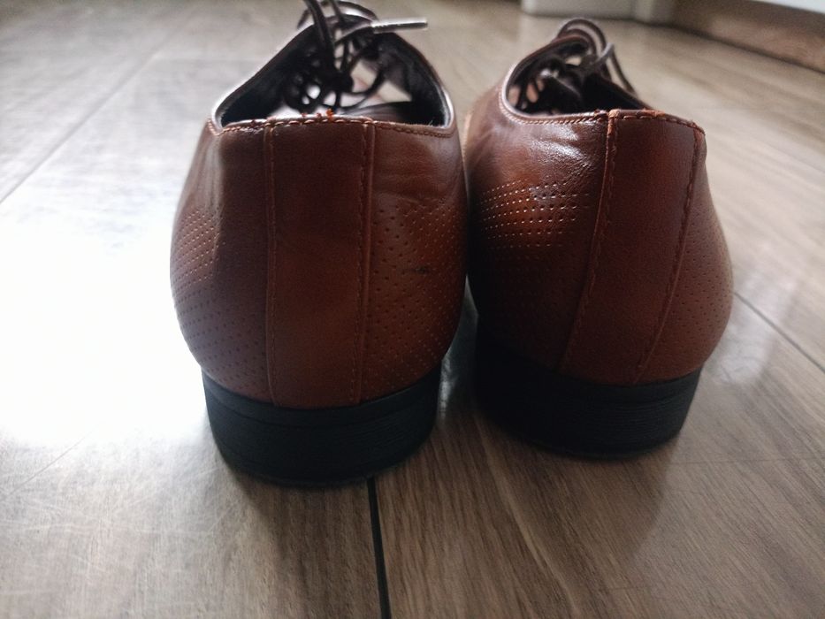 Next buty garniturowe eleganckie
