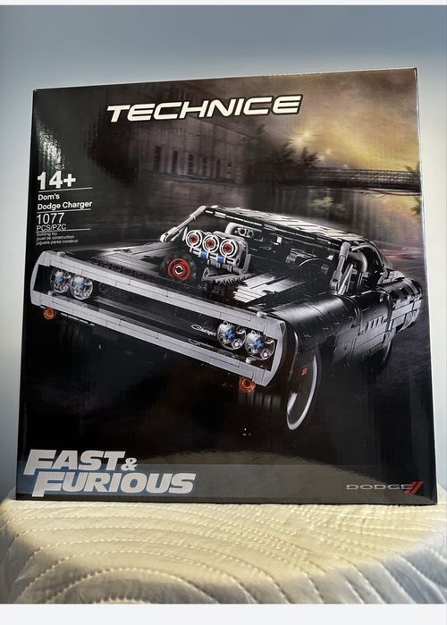 Kultowy Model Dom's Dodge Charger (Fast & Furious) - Klocki Technic!