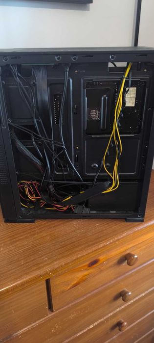 PC Gaming RTX4060 8G + Ryzen 5 3600x + 16GB RAM DDR4