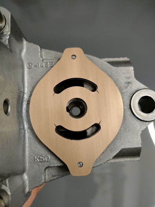 Naprawa regeneracja skrzyni hydrostatycznej Tuff Torq, Hydro Gear