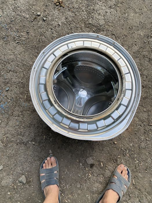 Стиральная манына Indesit на запчасти