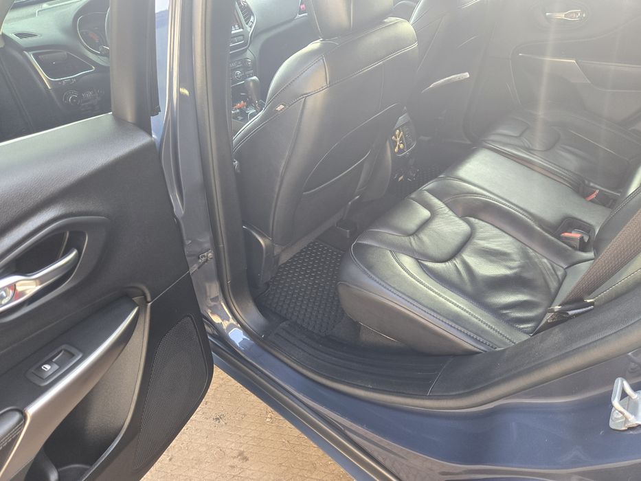 Jeep Cherokee 2021 Latitude Lux