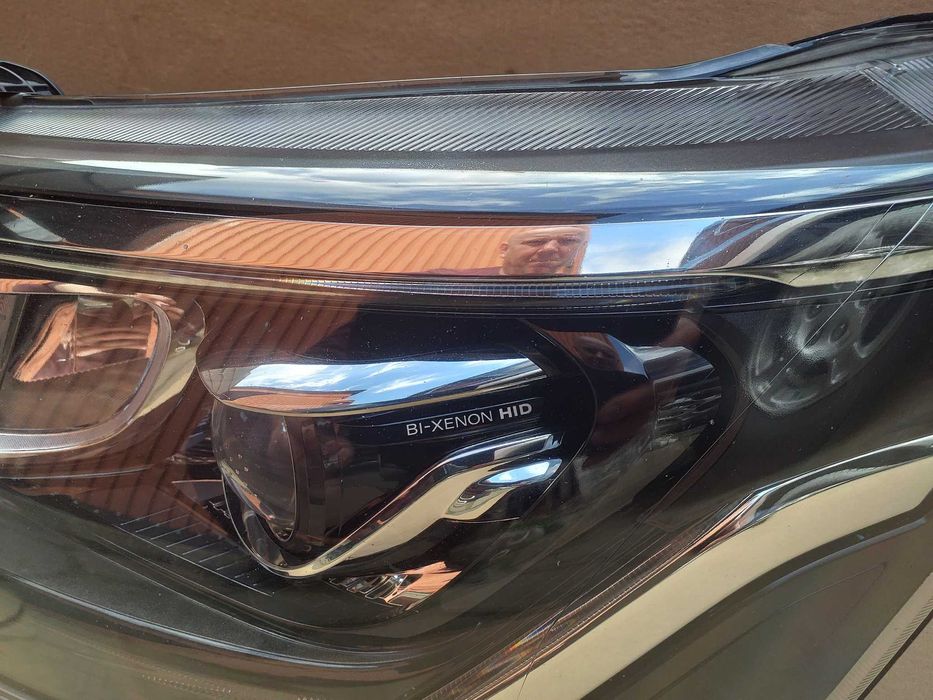 Przednie lampy bixenon led ford transit MK8