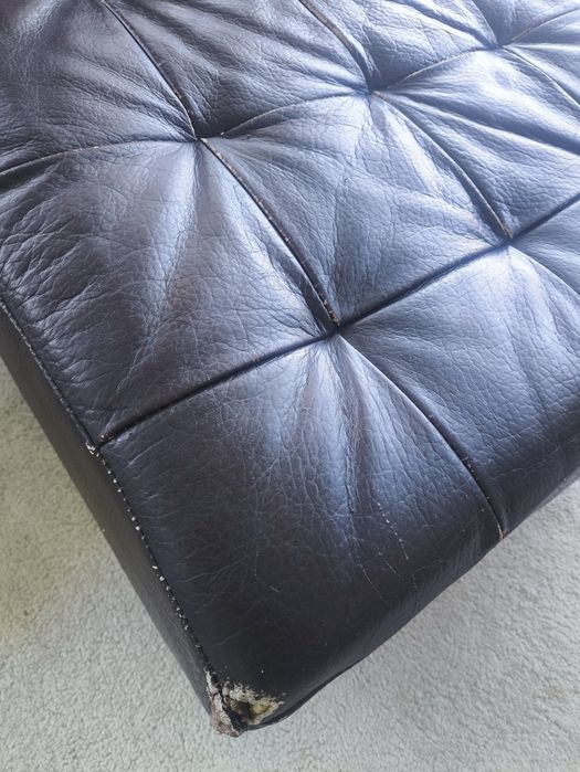 Conjunto de sofás com puff