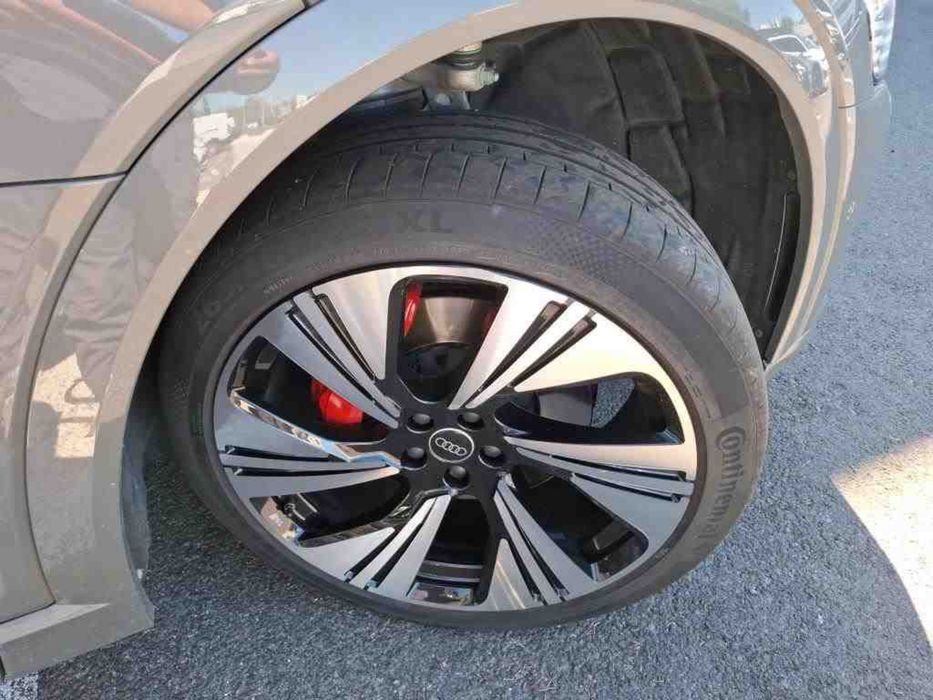 Audi Q8 e-tron Sportback S line quattro