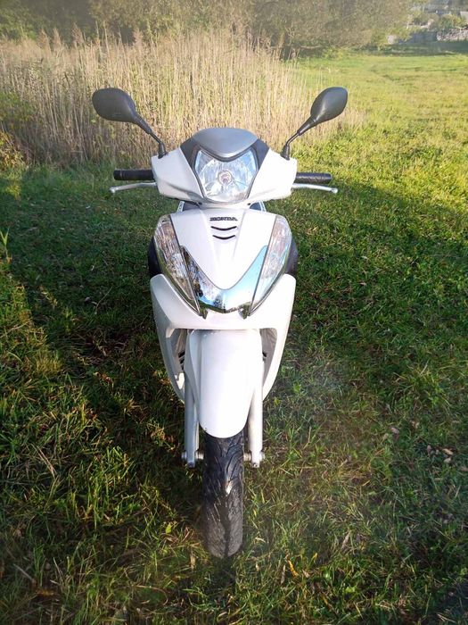 Продам Хонду 300ка