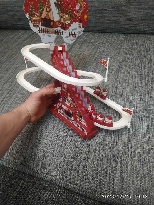 Игрушка горка аттракцион санта-клаусы: 400 грн. - Фигурки персонажей ...