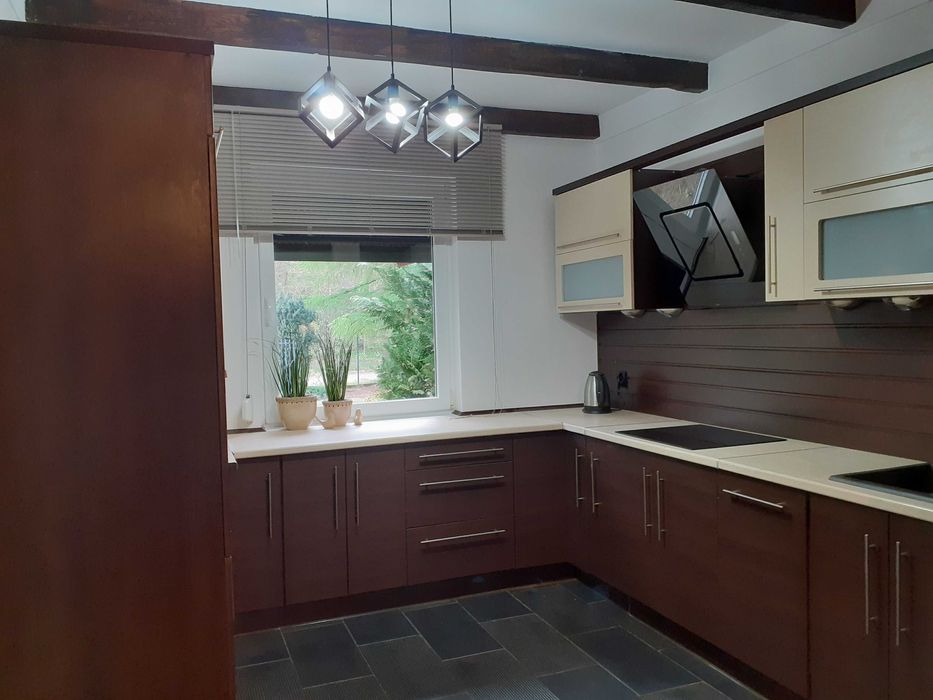 Okazja! Sprzedam całoroczny, wypoczynkowy, komfortowy dom nad jeziorem