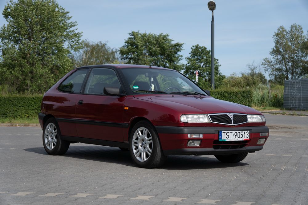 Lancia Delta HPE 16v