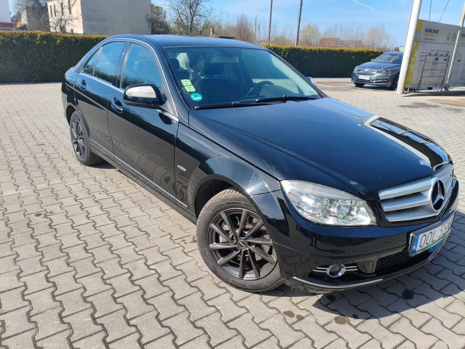 Mercedes-Benz Klasa C pojazd bezwypadkowy,nie uzywany w polsce