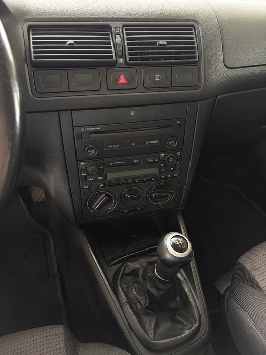 Volkswagen Golf 4