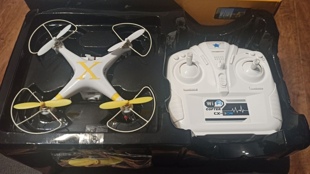 Dron / Quadrocopter RC Cheerson CX-30W BNF (moduł Wi-Fi, Android / iOS