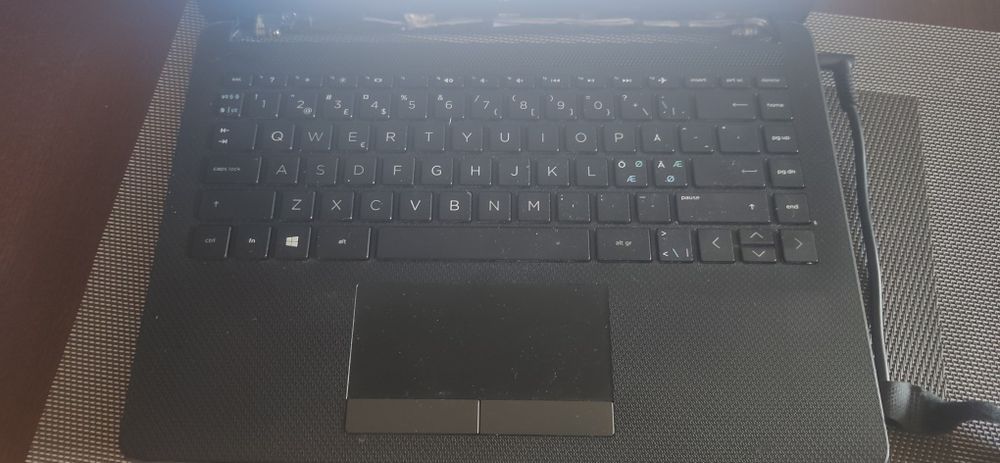 Hp 245 g9 ryzen 5 3500u