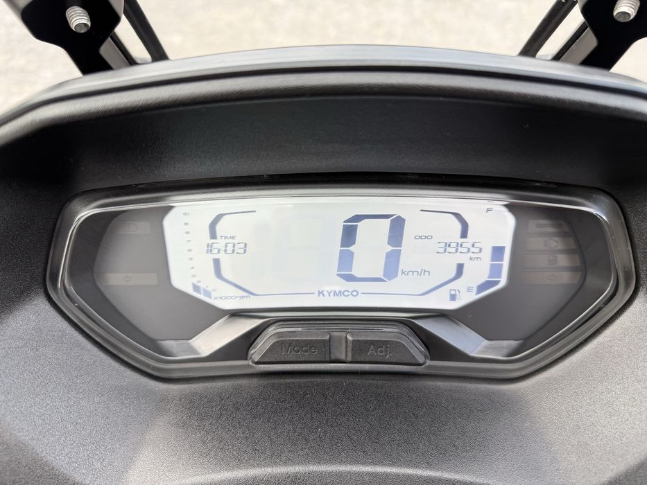 Kymco skytown 125 nova
