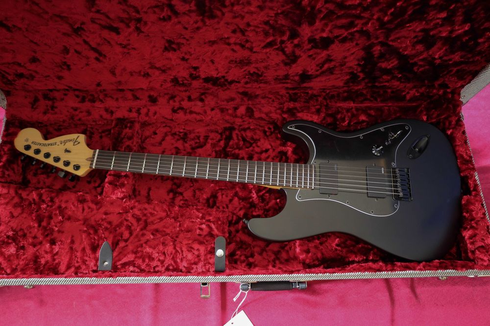 fender stratocaster usa - Купить электрогитары - Цена на OLX.ua