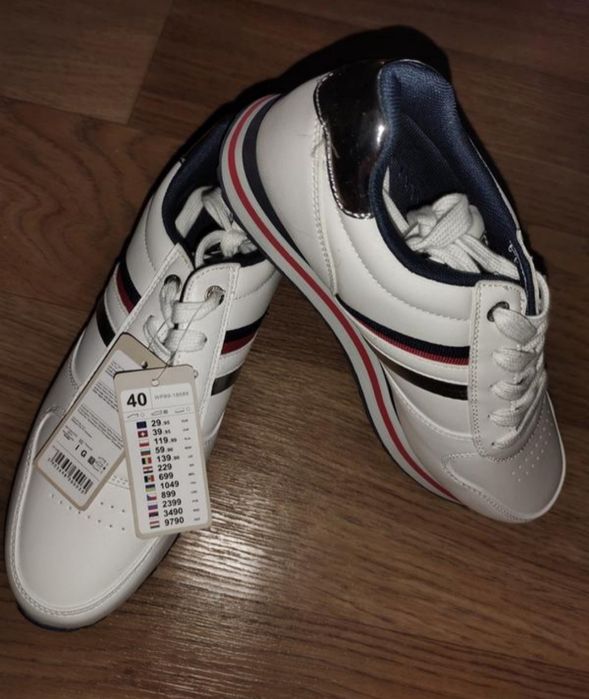 Кросівки jenny fairy