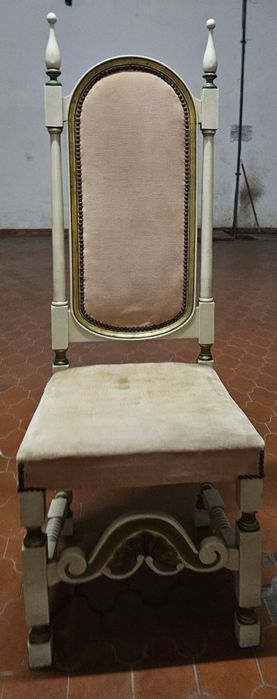 Cadeira cadeirão antigo