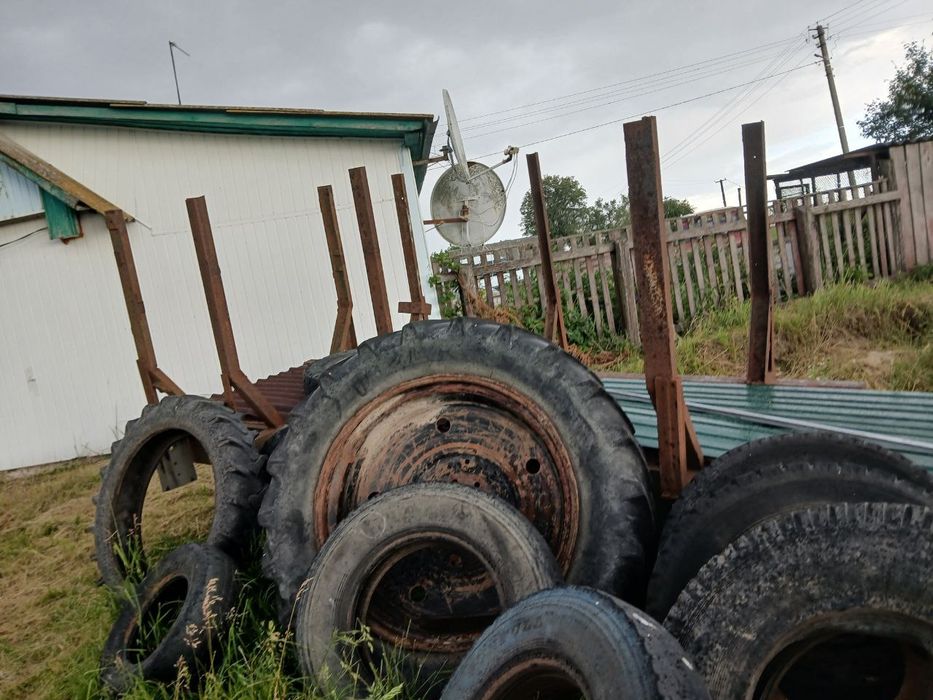 Лафет для перевезення сіна та лісу