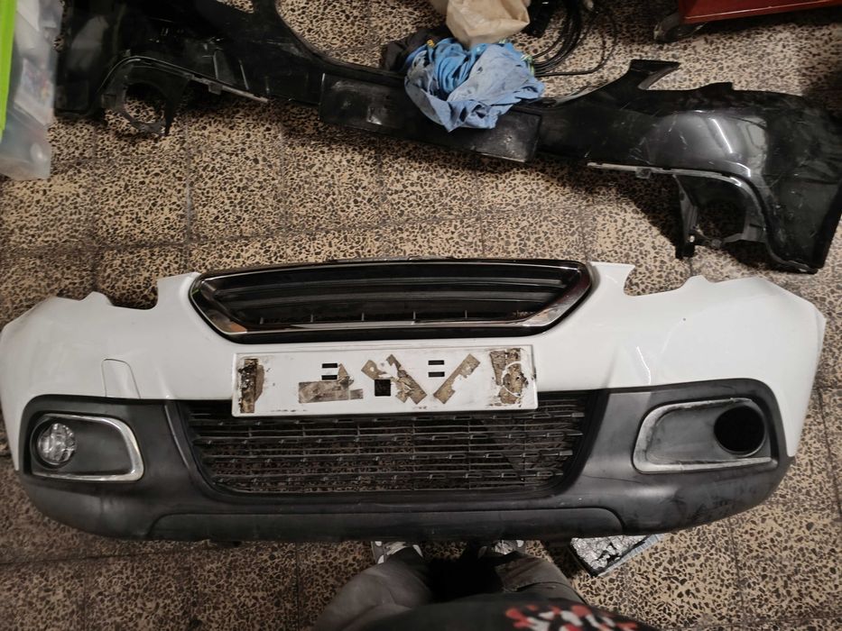 Para-choques e guarda lamas DRT Peugeot 2008