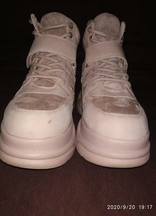 Демісезонні кросівки на платформі