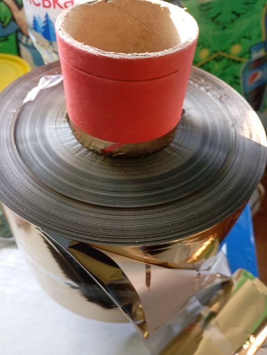 Фольга для ручної творчості тонка.