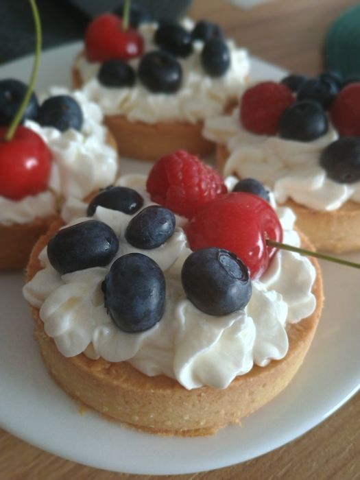 Pączki, Ciasta, pierogi, uszka Domowe .