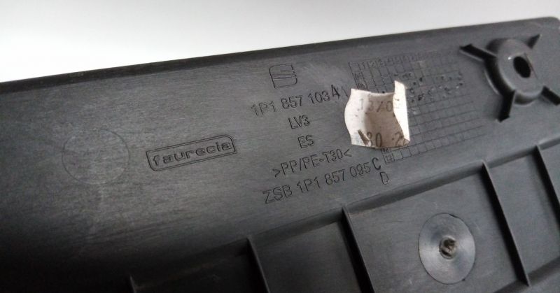 Porta luvas SEAT Leon (1P1)