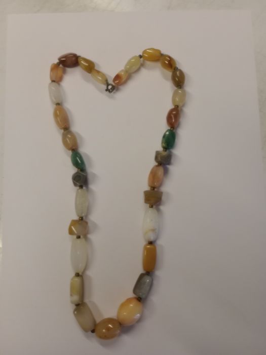 Бусы три пары в хорошем состоянии