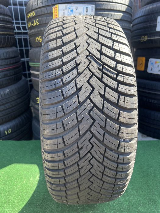 *Opona Pirelli 195/45/16 pojedynka nowa
