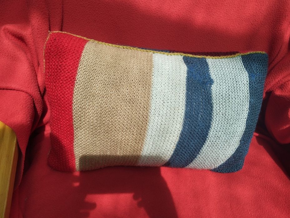 Almofadas de tricot feitas à mão
