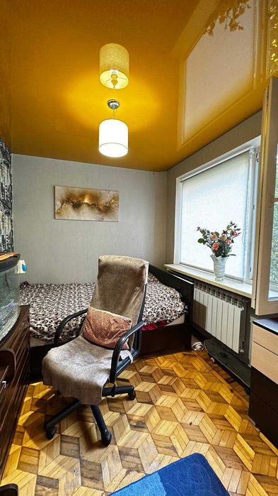 3 ком на Корольова