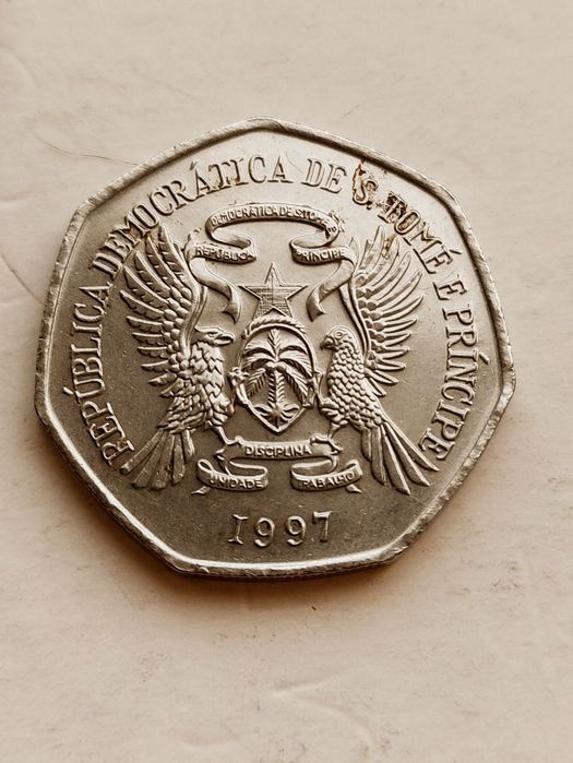 Африка,острова Сан-Томе и Принсипи.цена за 2шт