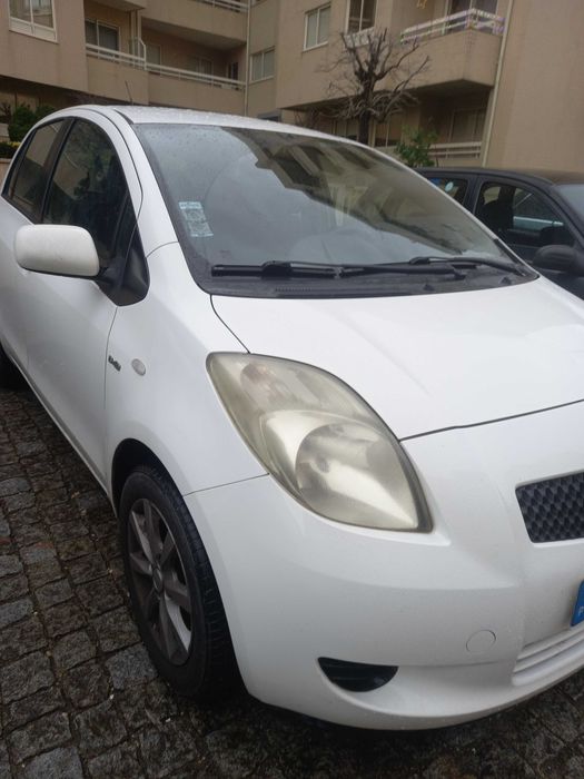 Yaris d4d - Económico