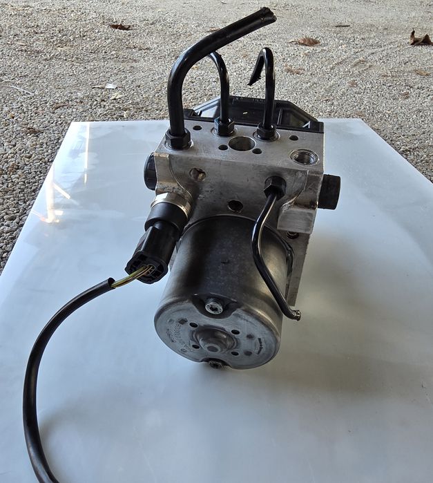Abs audi a4 b6 8E0 614 517