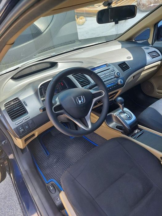 Хонда цивік 4д 1.8 бенз