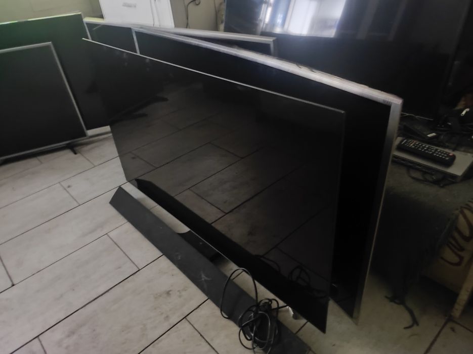 Telewizor Panasonic Smart TV qled 55 cali, pilot ,soundbar