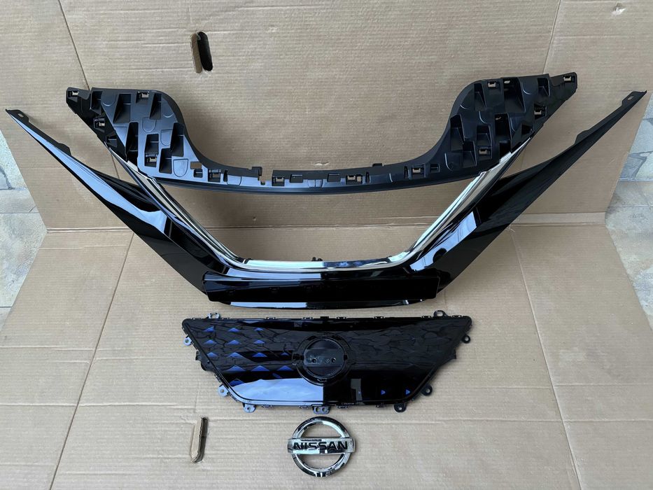 Молдинг бампера Nissan Leaf 2018-