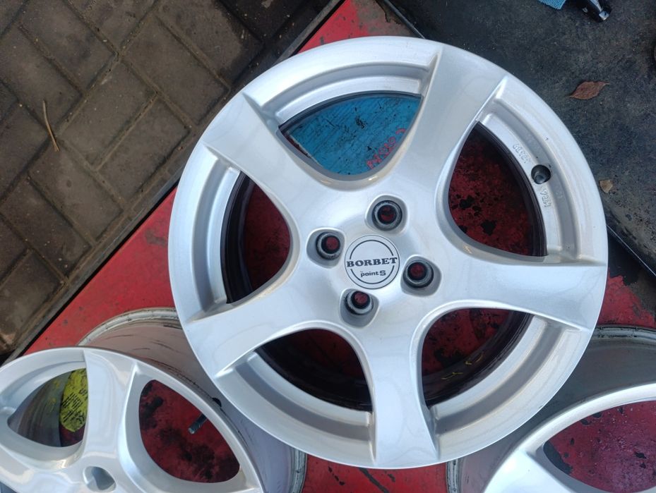 4x100 Felgi Aluminiowe 16" Renault Clio Captur Dacia Sandero Toyota