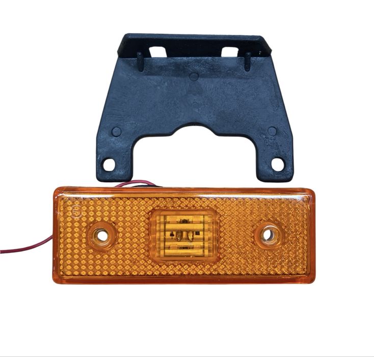 Фонарь габаритный боковой диодный LED - DAF, MAN, Scania, МАЗ, КамАЗ