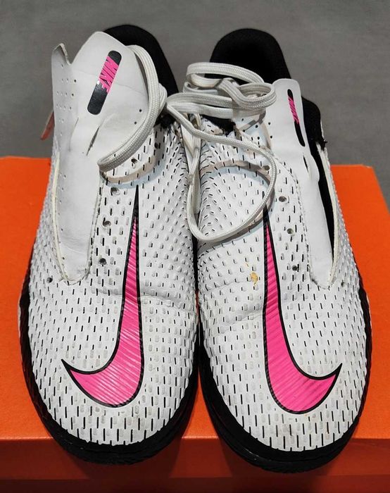 Nike
Buty halowe Nike Phantom GT Academy