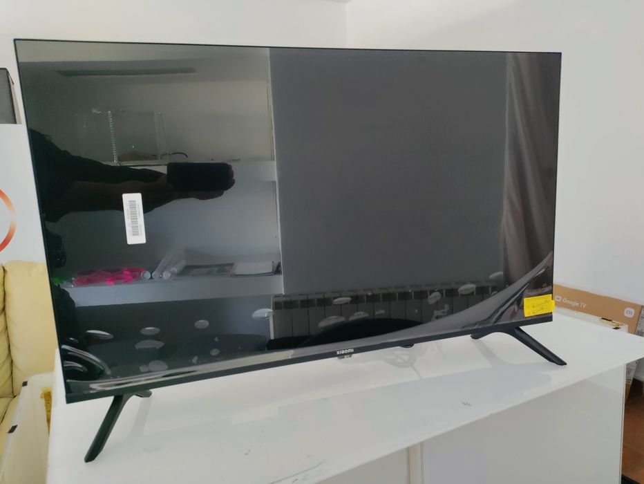 Tv 32" Xiaomi nova em caixa